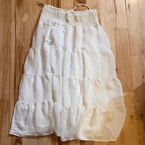 Elegant White Tiered Skirt